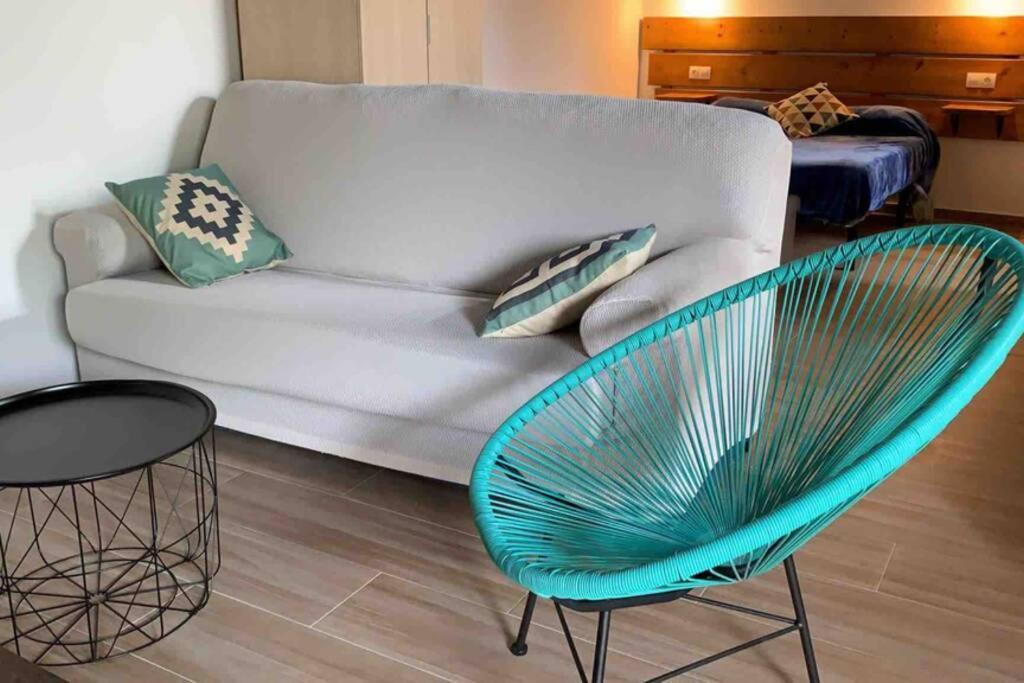 Estudio Pajar Rural Con Bonito Jardin - Los Gayoles Rural Castropol Eksteriør billede